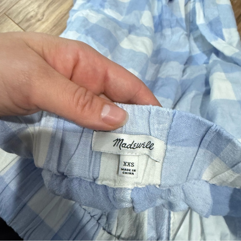 Madewell Linen-Blend Side-Button Midi Skirt in Gingham Check - Picture 10 of 12